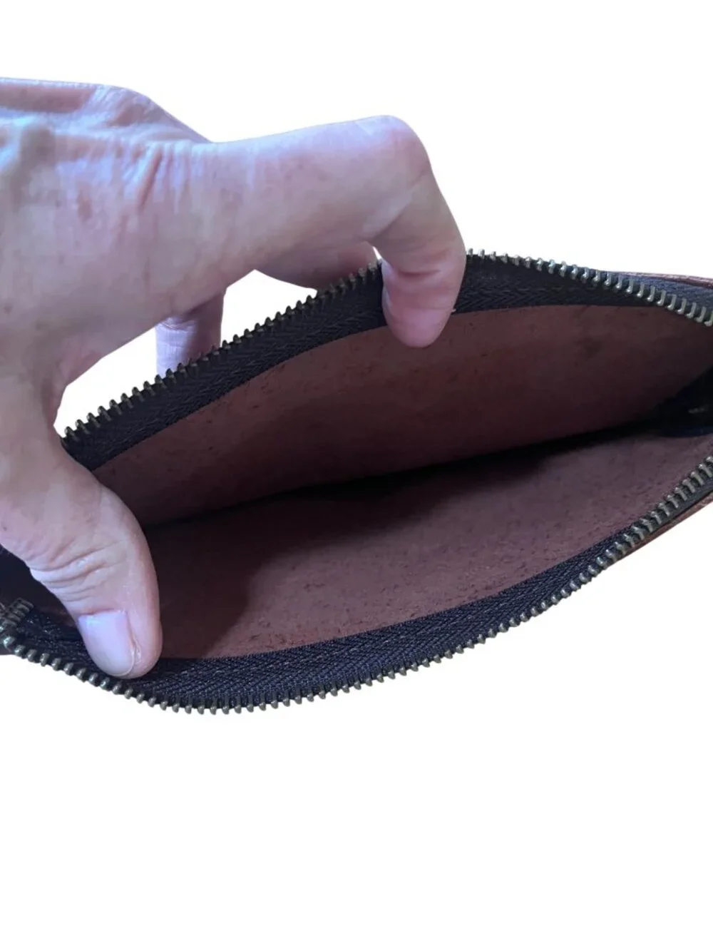 Brown leather clutch zipper with wristlet 5x9inch